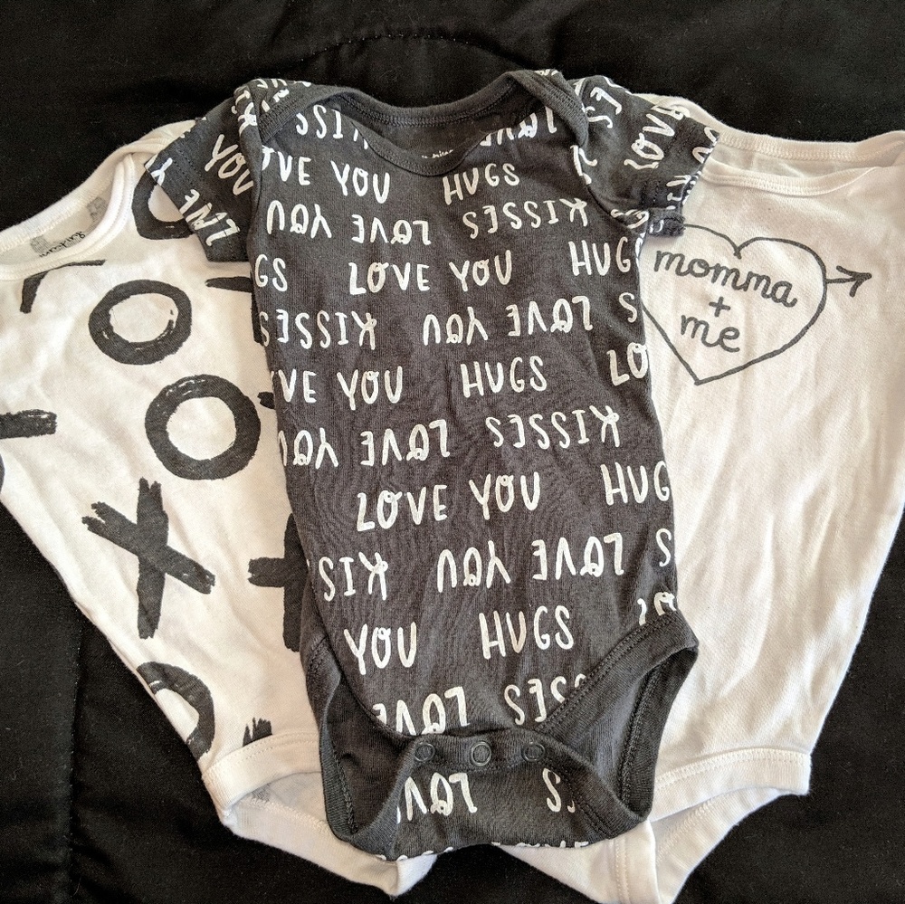 XOXO Onesie Bundle